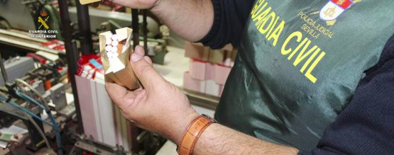 Hacienda intensificará la investigación de fábricas ilegales de tabaco en España