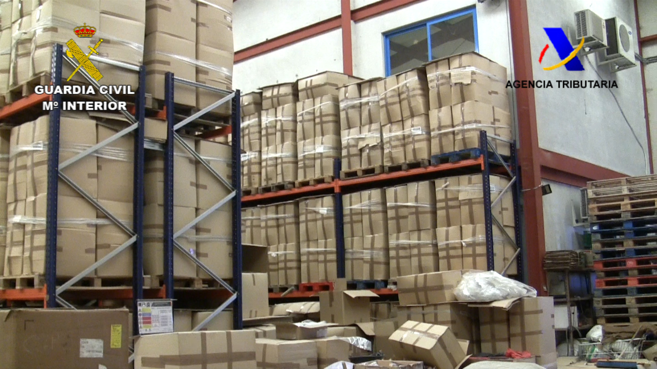 Incautados 95.000 kilogramos de labores de tabaco, la mayor aprehensión de picadura realizada hasta la fecha en España