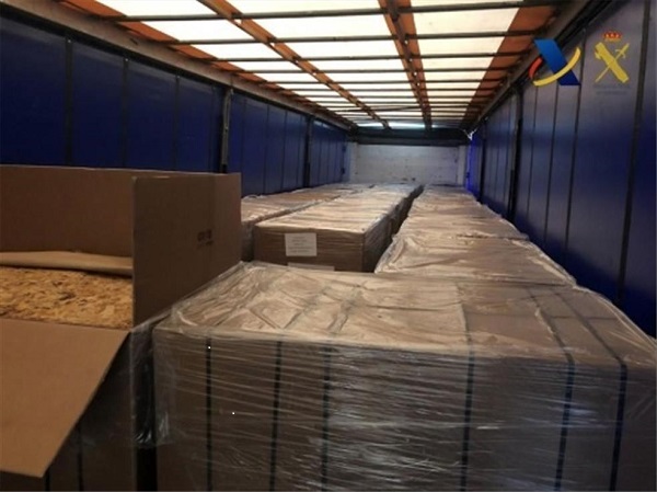 Incautadas 20 toneladas de tabaco de picadura destinadas para abono que se comercializaban al consumo humano
