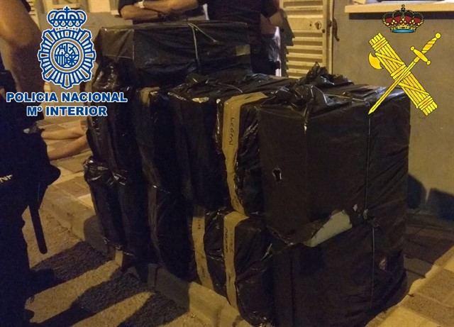Incautadas 50.000 cajetillas de contrabando y detenidas diez personas